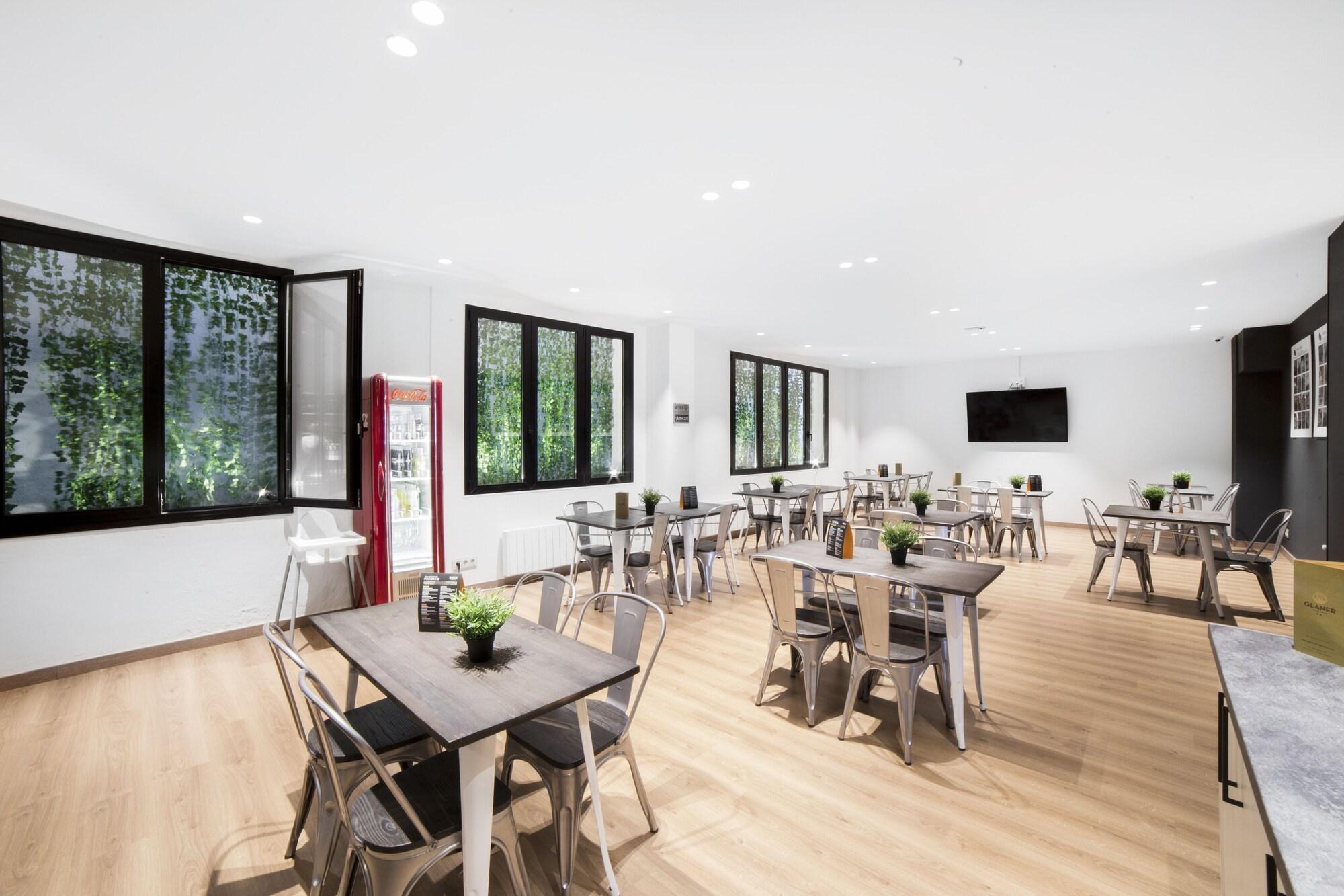 Glaner Hotel Cafe Andora  Zewnętrze zdjęcie