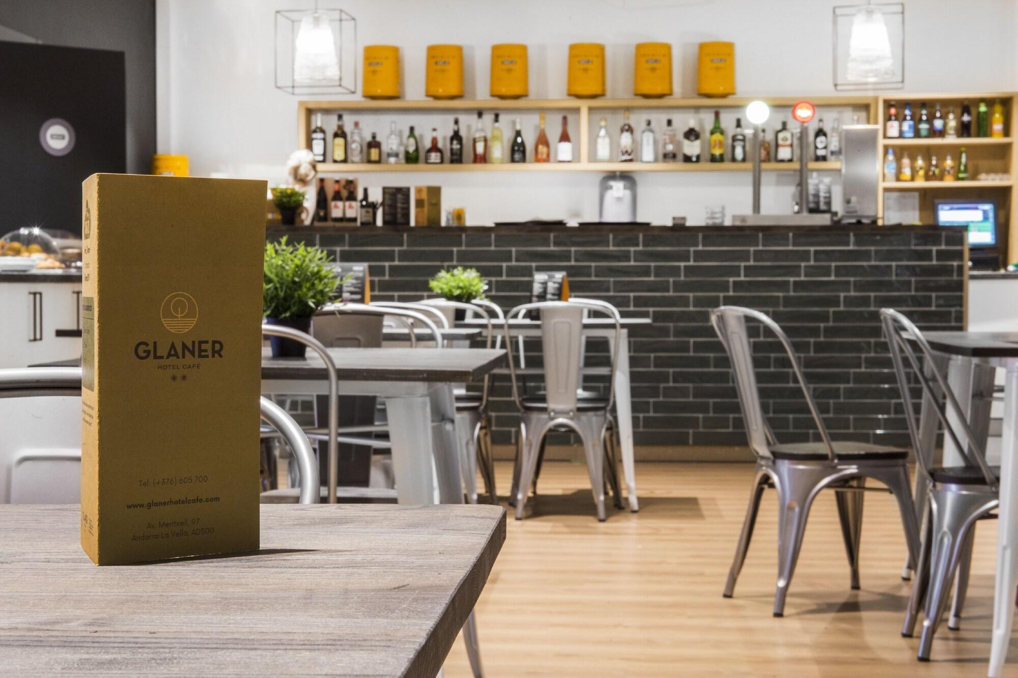 Glaner Hotel Cafe Andora  Zewnętrze zdjęcie